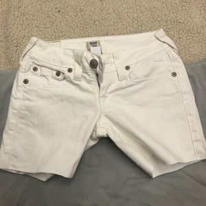 True religion cutoffs size 27